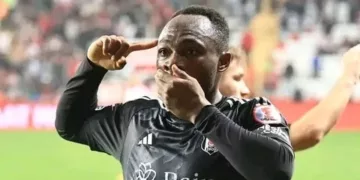 EN TURQUIE, DOUBLE BUTEUR D&rsquo;UN RÉCENT MATCH, Jackson Muleka a également rendu hommages aux victimes de la guerre à l’Est de la RDC