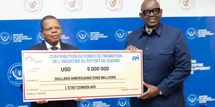 Un chèque de 5 millions des dollars comme contribution du FPI à l&rsquo;effort de guerre