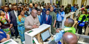 Inauguration de l’aérogare à Kolwezi: Félix Tshisekedi émerveillé par la prestation du DG Ngoma Mbaki : gare aux détracteurs !